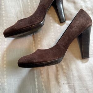 Nine West Elegant Brown Suede Heels- size 10